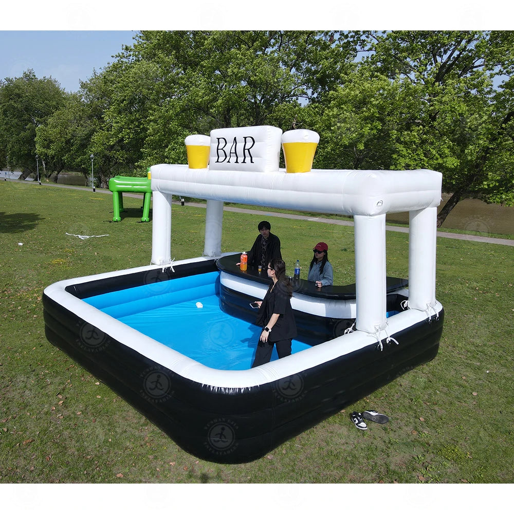 Bar gonflable piscine familial installe au jardin