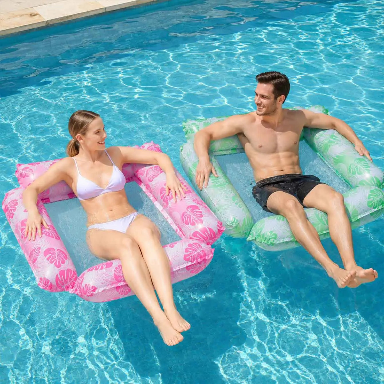Flotteur gonflable configuration hamac aquatique