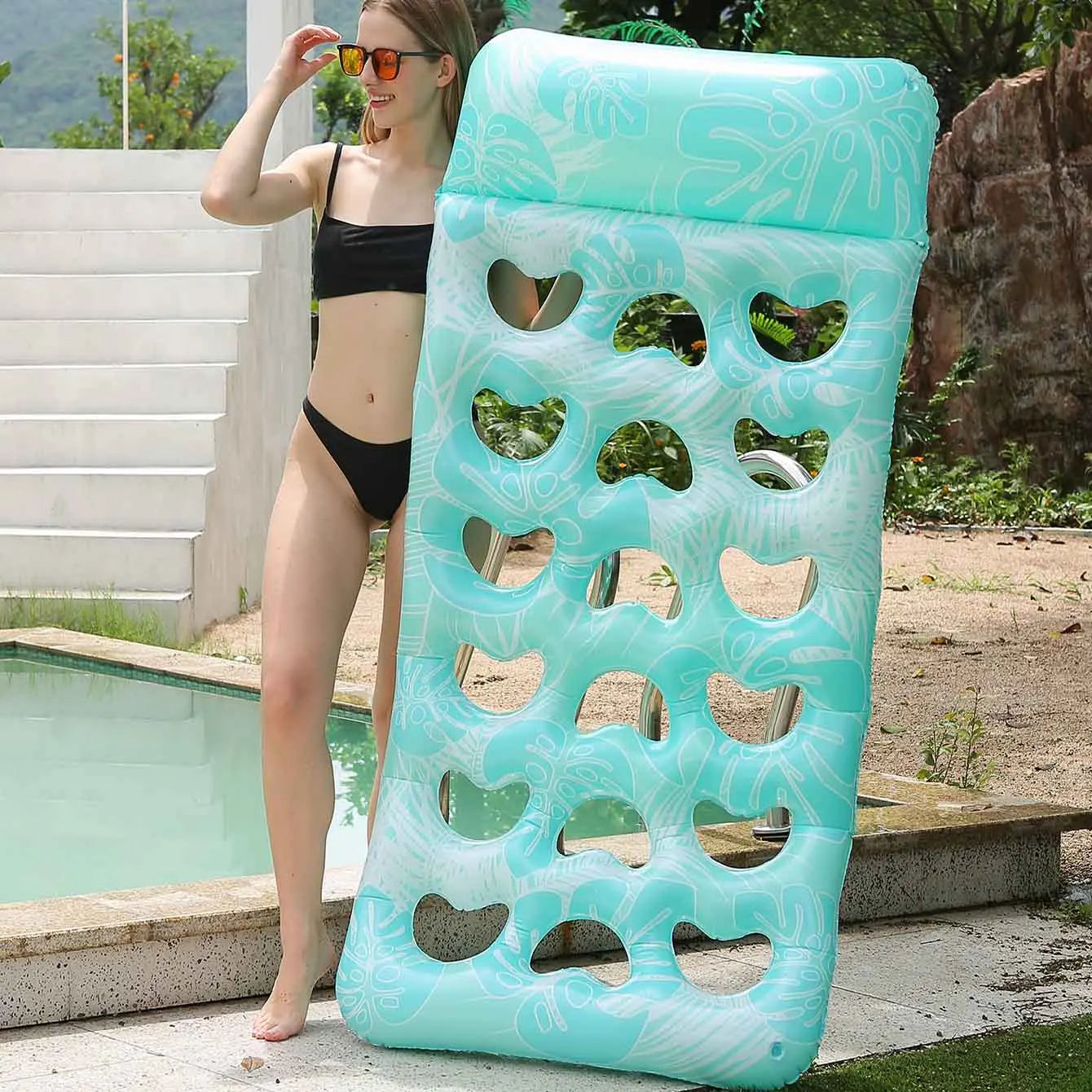 Matelas gonflable gonflé facilement pour l'été