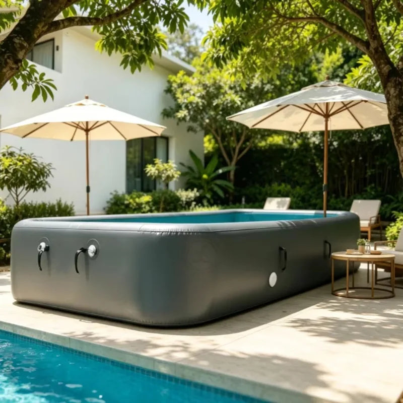 Piscine gonflable autoportante robuste installée au jardin