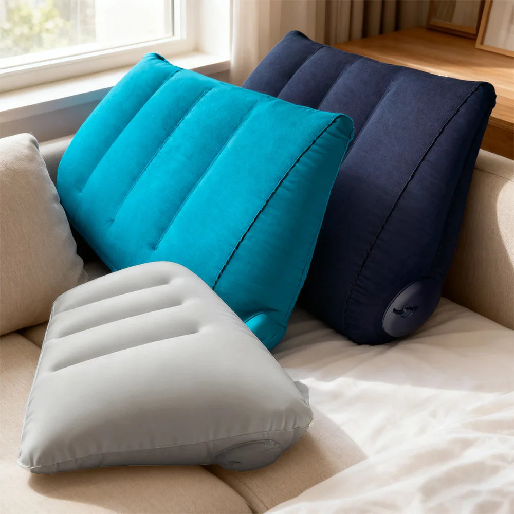 Coussin gonflable triangulaire soutien lombaire en avion