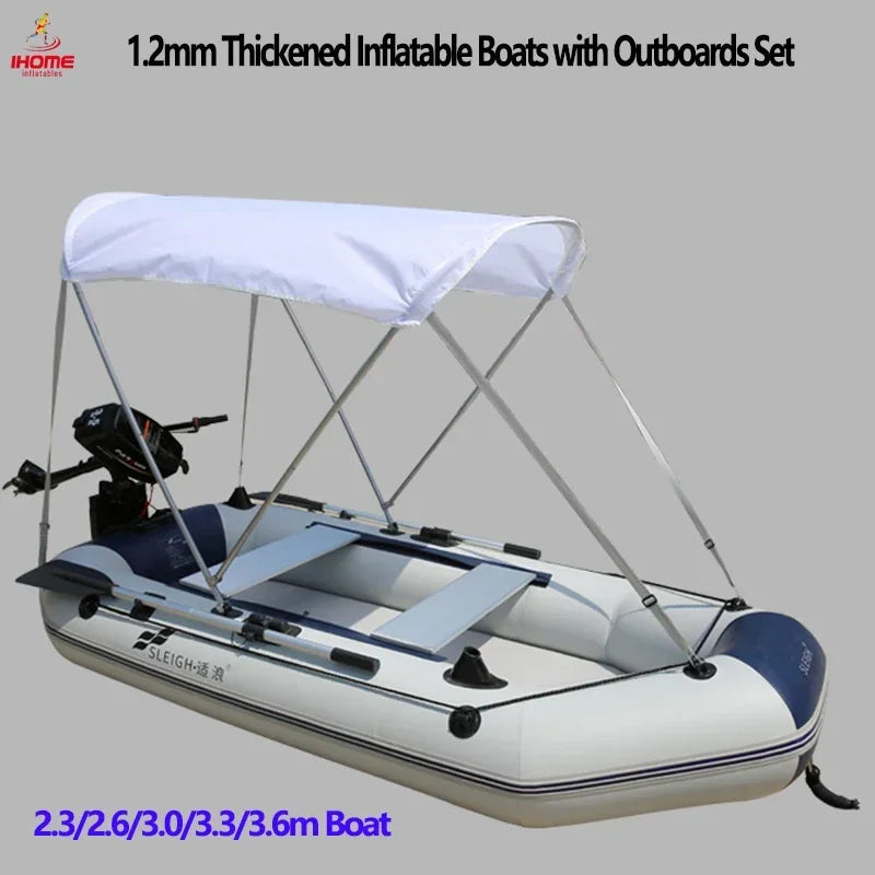 Bateau gonflable équipé d'un moteur électrique