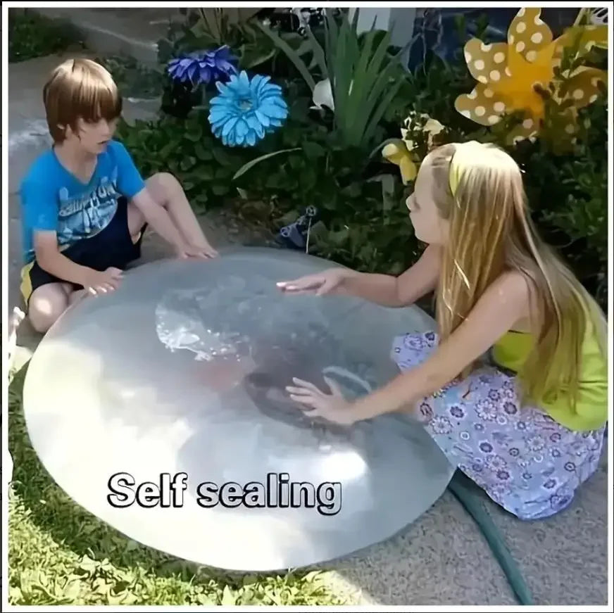 Ballon gonflable utilisé lors de jeux aquatiques