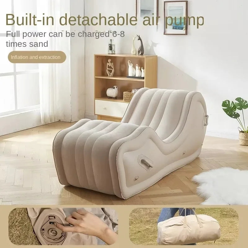 Fauteuil gonflable utilisé en extérieur au camping