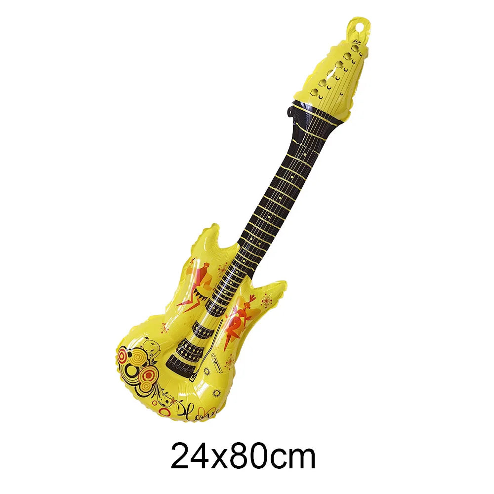 Ballon guitare gonflable posé prêt pour la fête