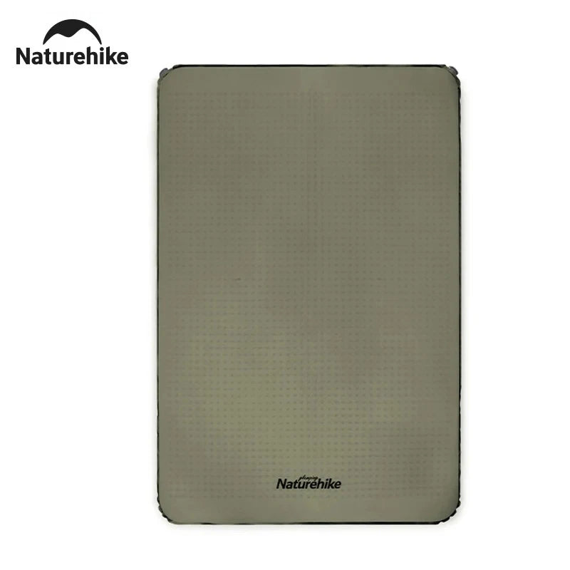 Matelas gonflable prêt à l'usage en plein air