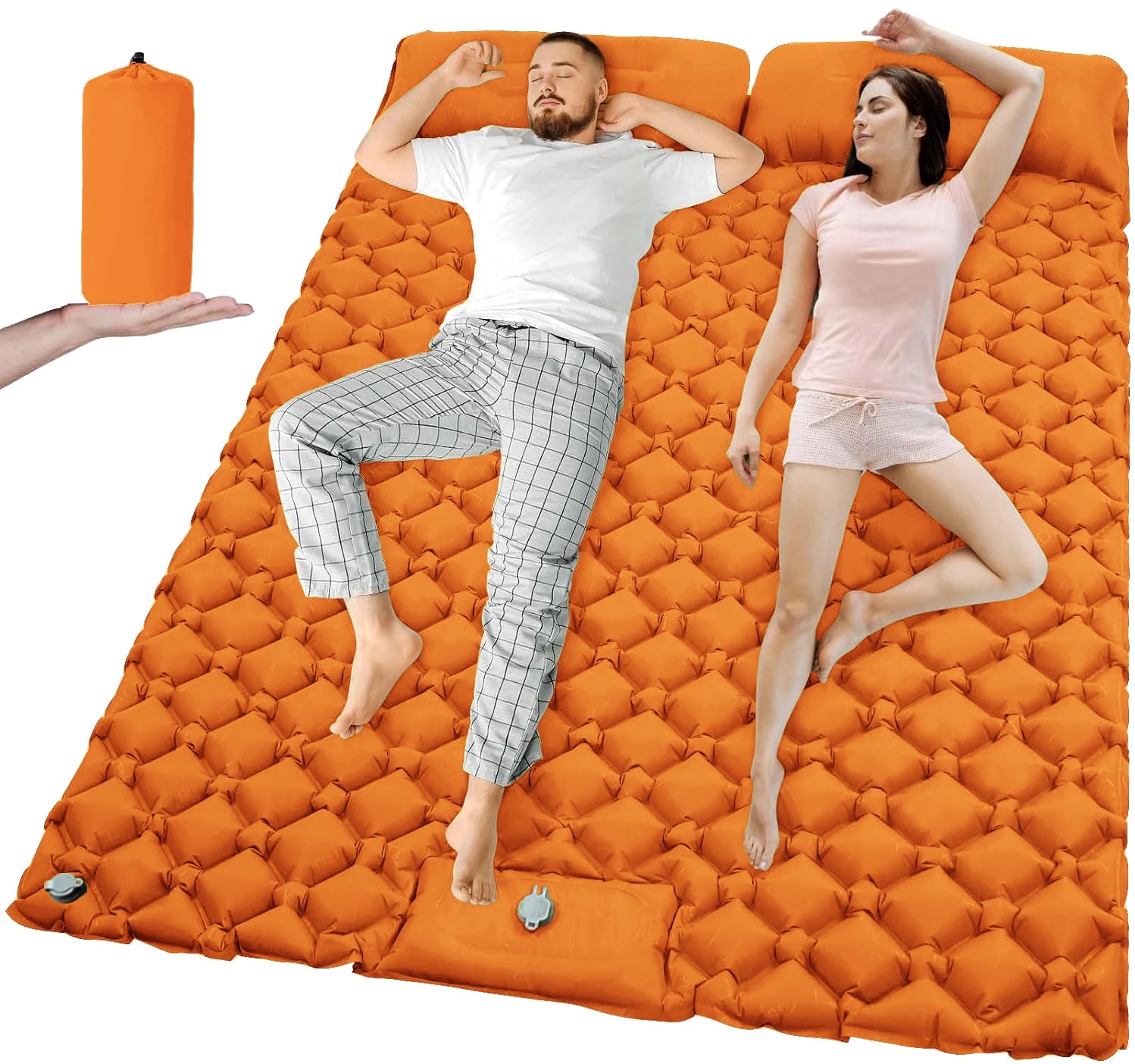 Matelas de camping gonflable rangé dans son sac