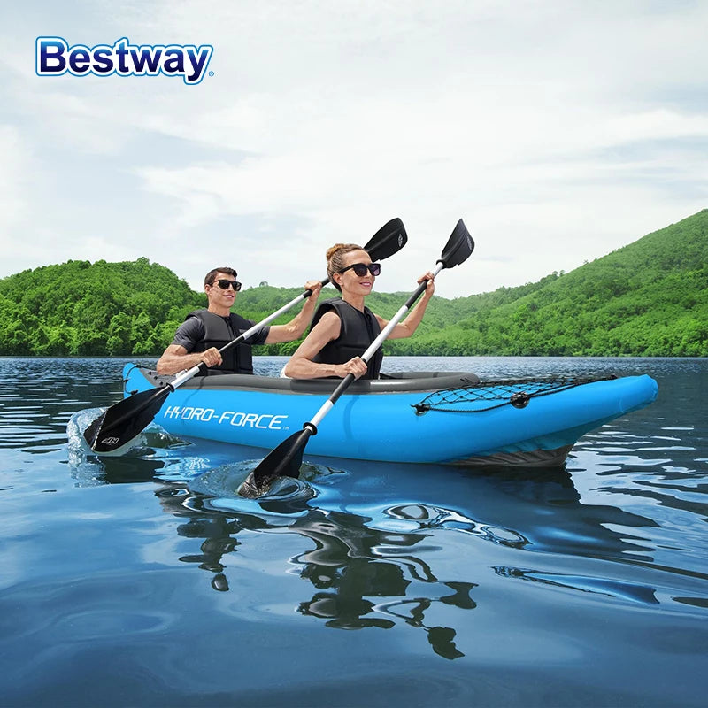 Bateau gonflable kayak duo utilisé pour le ski nautique