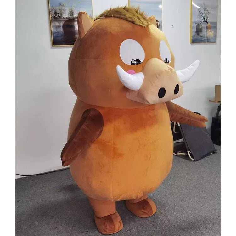 Costume gonflable sanglier porté lors d'un carnaval