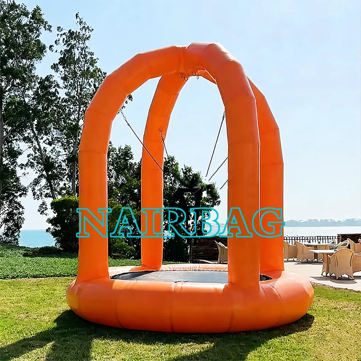 Trampoline gonflable saut élastique coloris orange