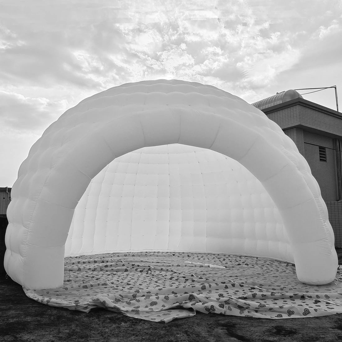 Souffleur d'air fourni avec le stand gonflable