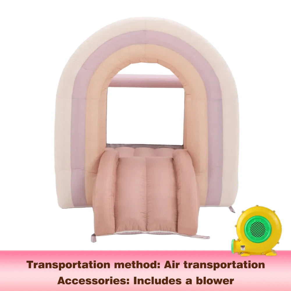 Château gonflable pastel vu de face avec toboggan
