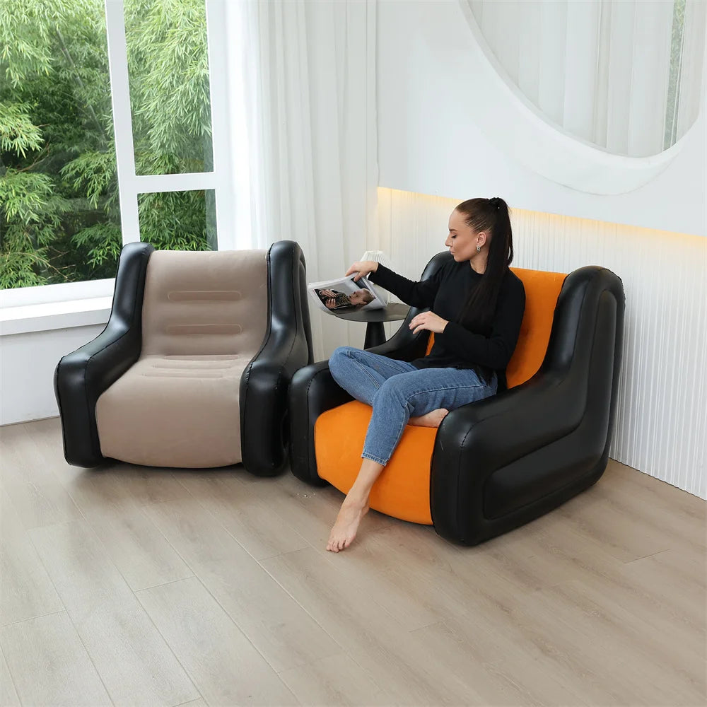Canapé gonflable pliant épais installé au jardin