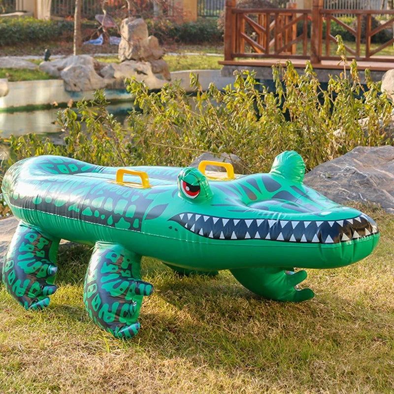 Bouée gonflable crocodile vue d'ensemble