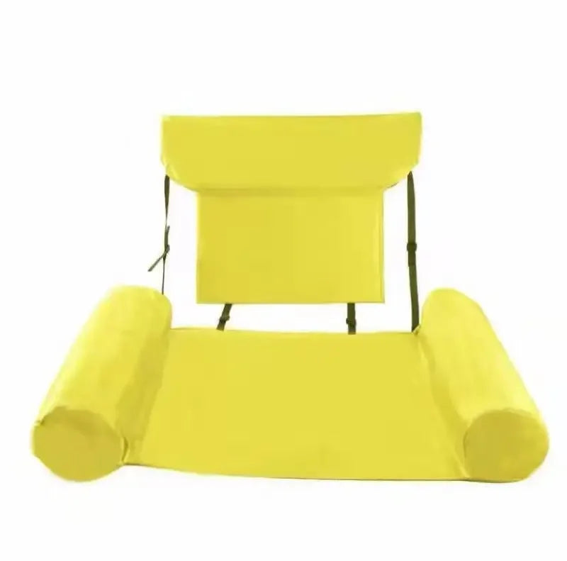 Vue de dessus de la bouée gonflable chaise longue piscine