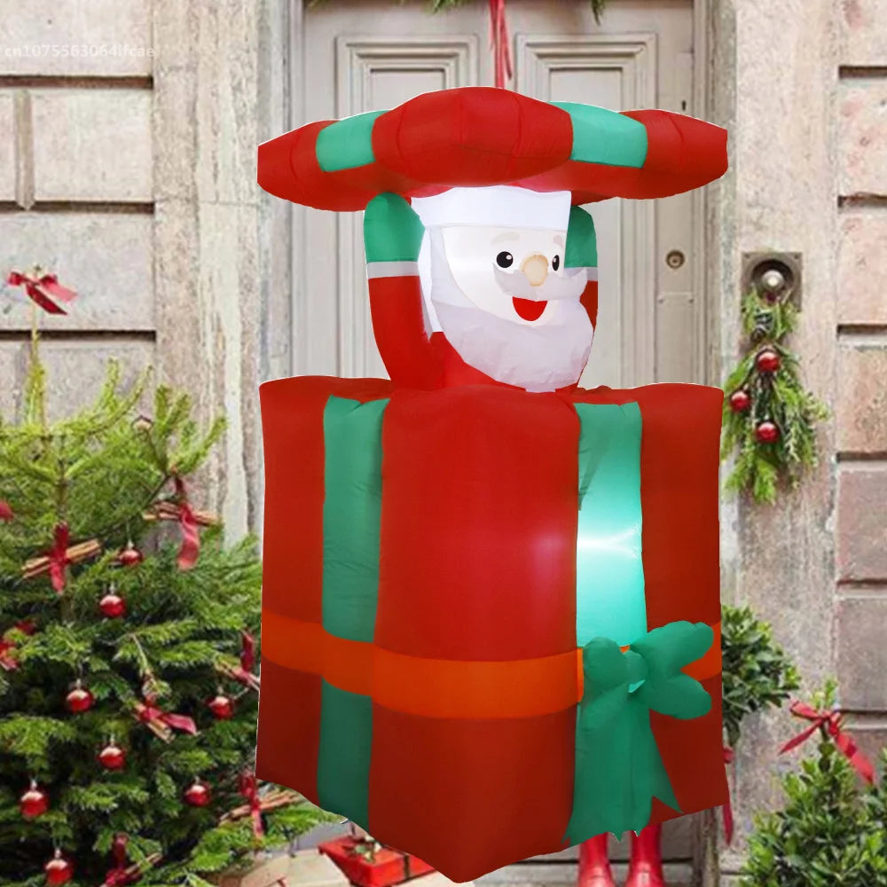 Décoration Noël gonflable installée sur une pelouse