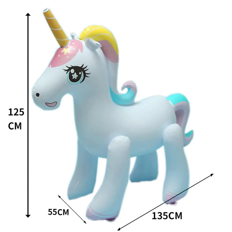 Bouée gonflable licorne détail corne et ailes