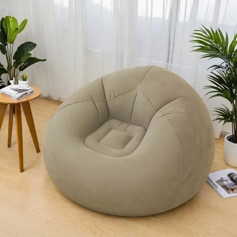 Pouf canapé gonflable bleu ciel pour la détente