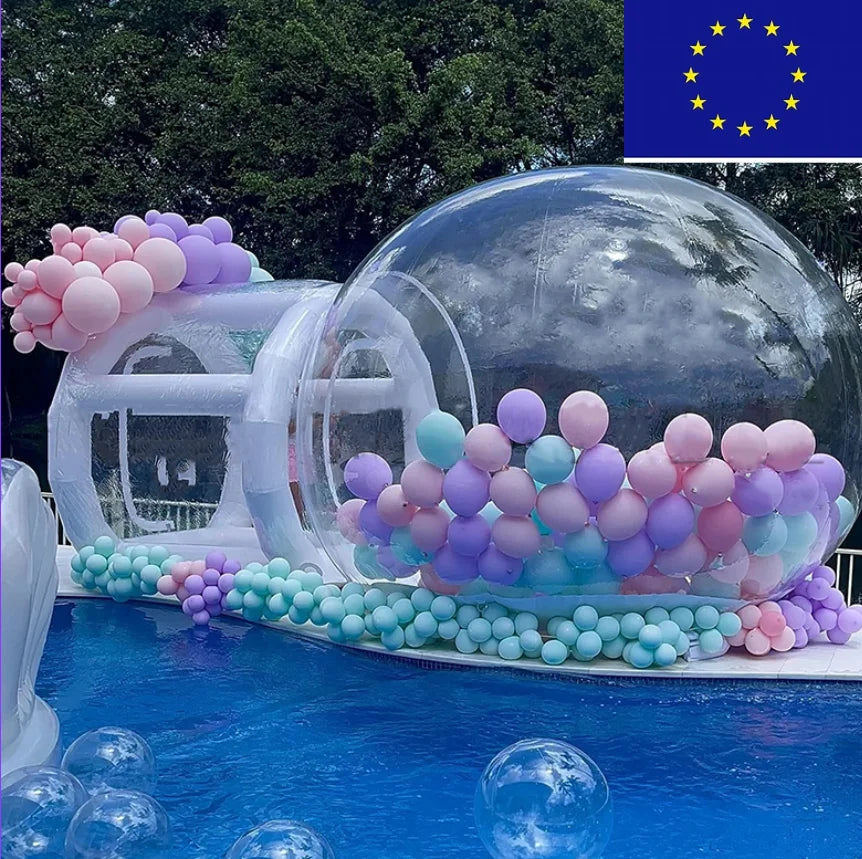 Bulle gonflable transparente installée en extérieur pour un anniversaire