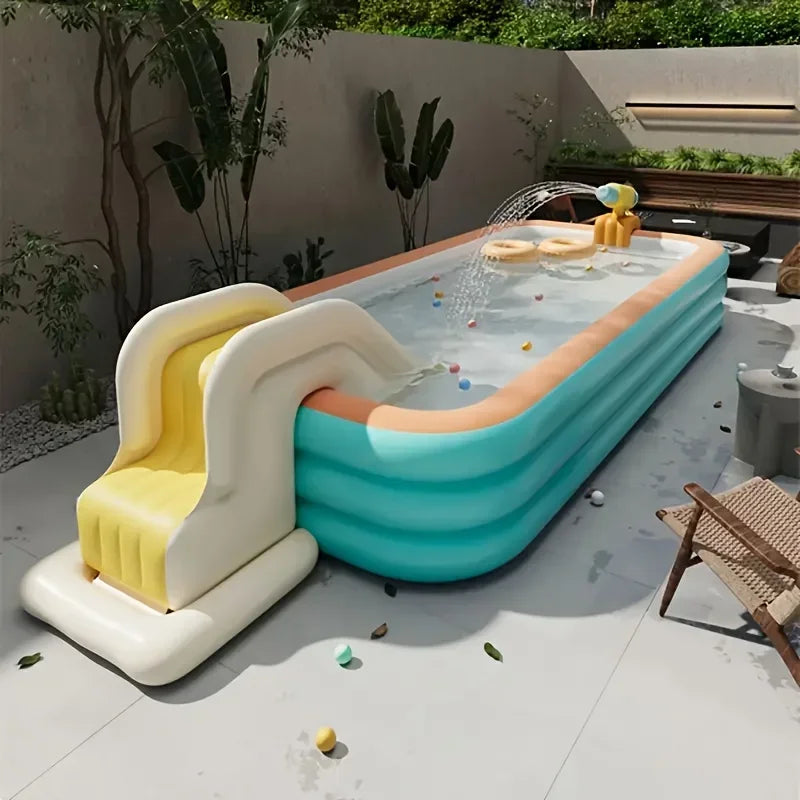 Piscine gonflable portable installée au jardin