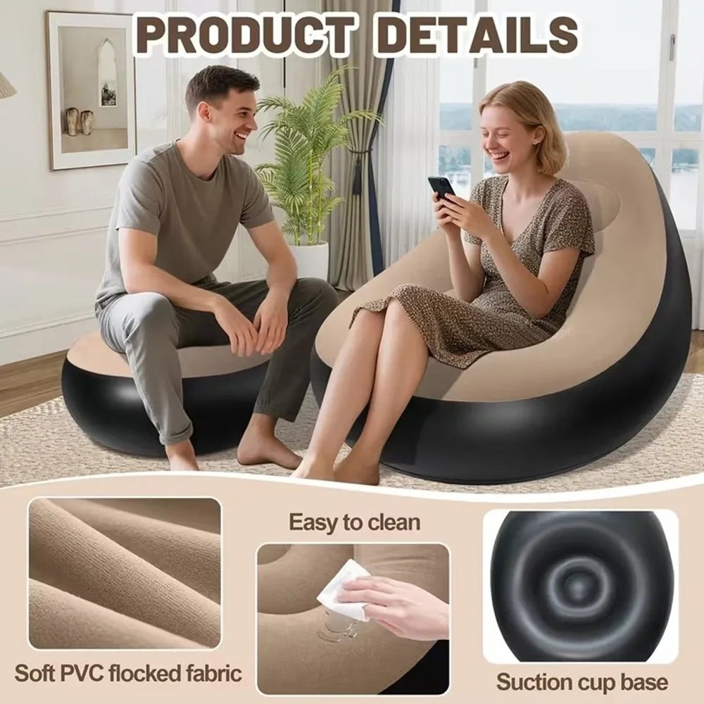 Canapé gonflable floqué avec repose-pieds installé sur un patio extérieur