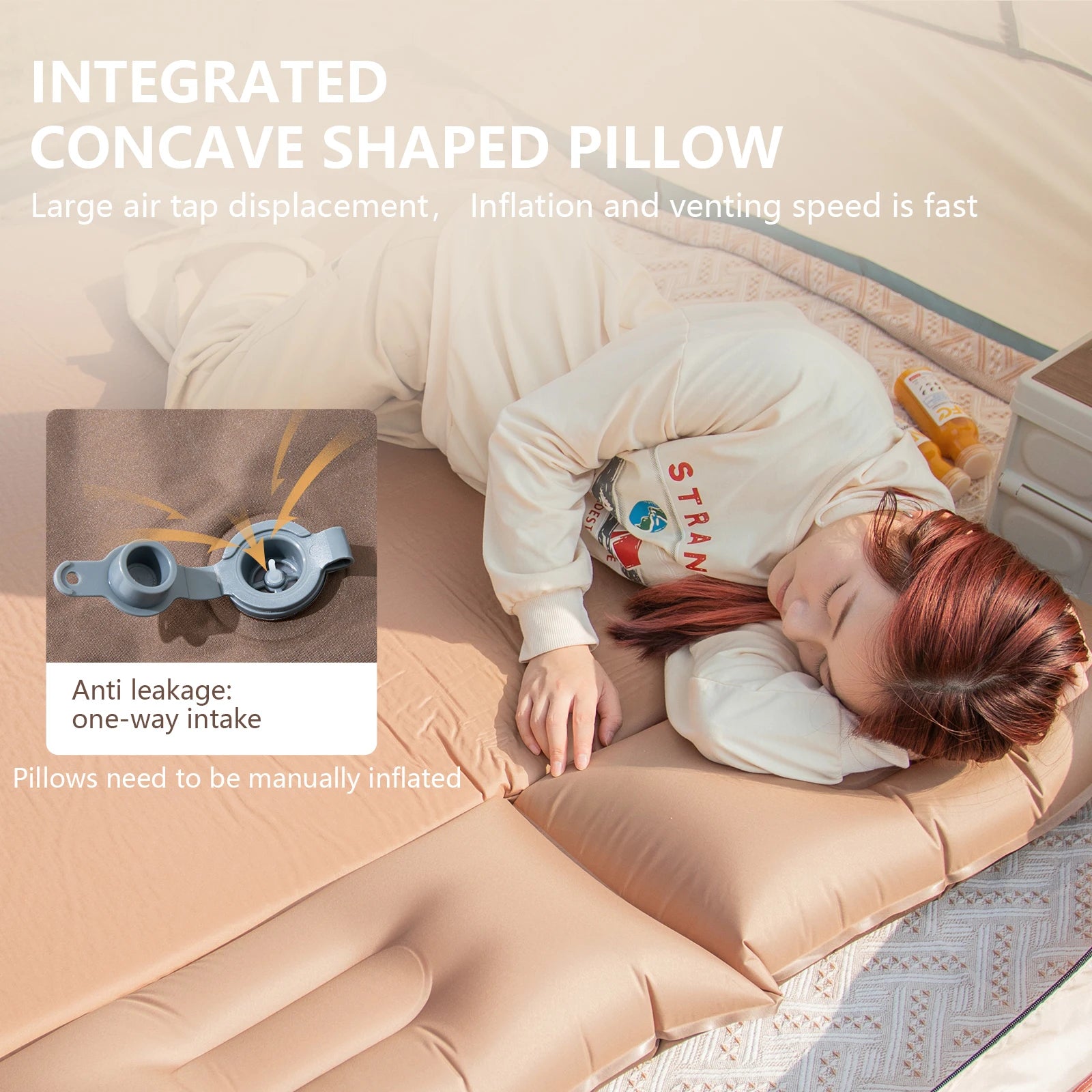 Deux tapis gonflables assemblés pour un couchage double