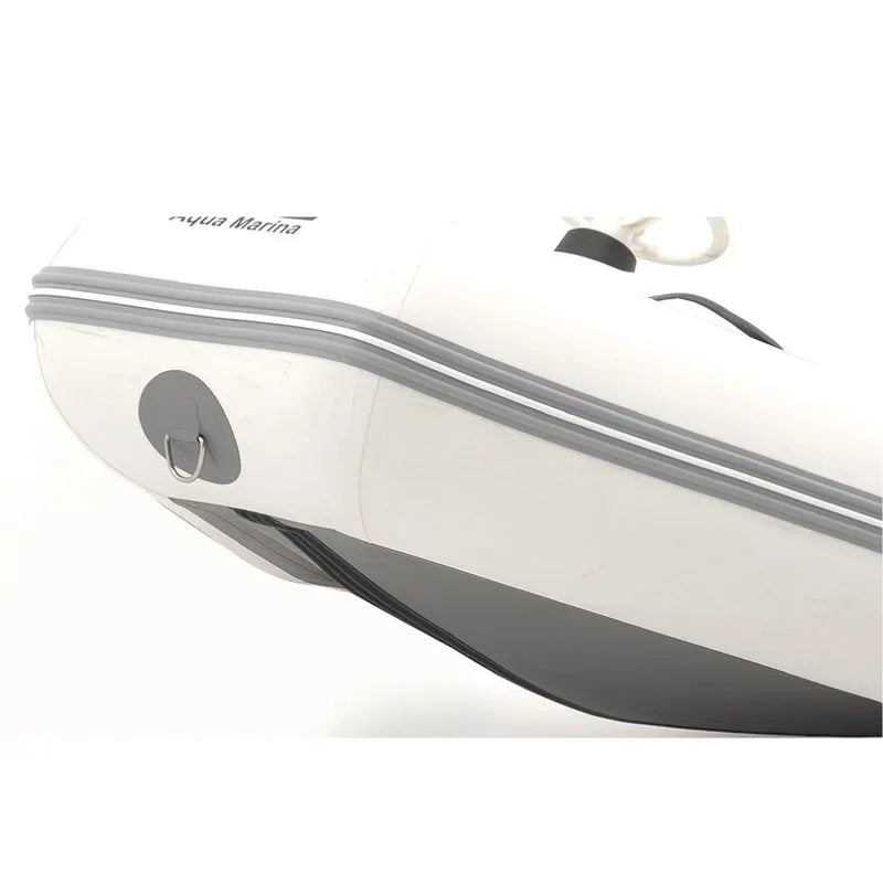 Bateau gonflable équipé pour la pêche