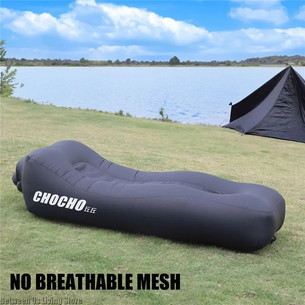 Canapé gonflable amphibie utilisé sur un matelas de piscine