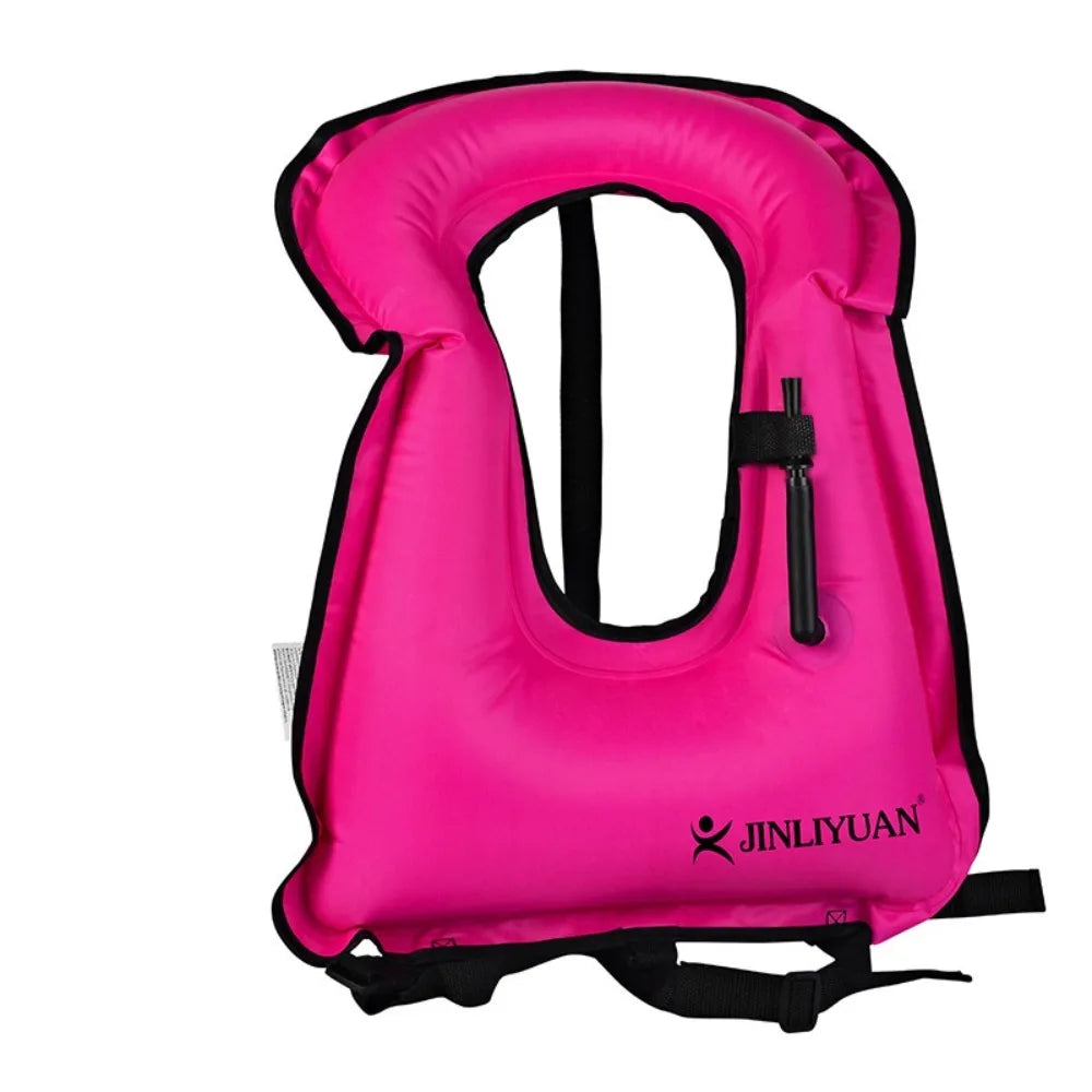 Gilet de natation gonflable rouge plié pour le rangement