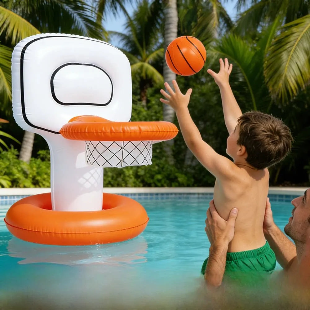 Panier de basket gonflable flottant dans une piscine extérieure