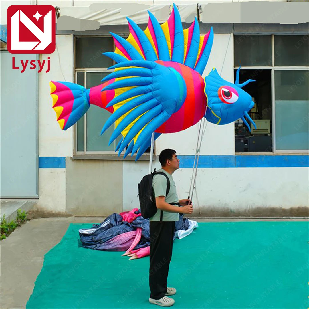 Décoration gonflable en forme de poisson géant