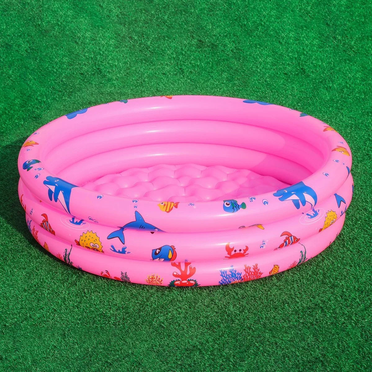 Piscine gonflable ronde famille anniversaire extérieur