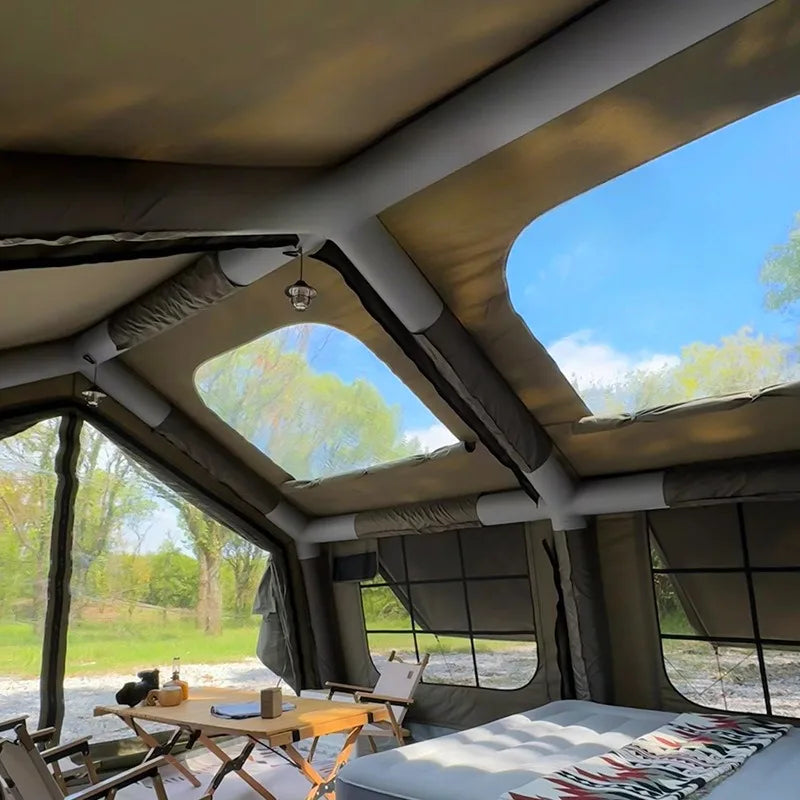 Intérieur de la tente gonflable camping anti-moustique