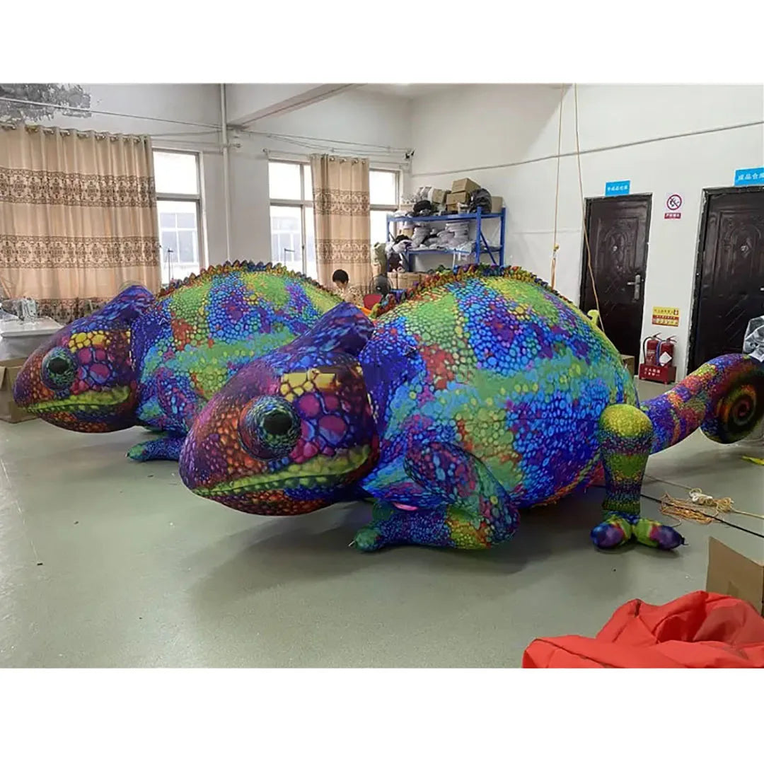 Décoration gonflable caméléon lumineux pour discothèque