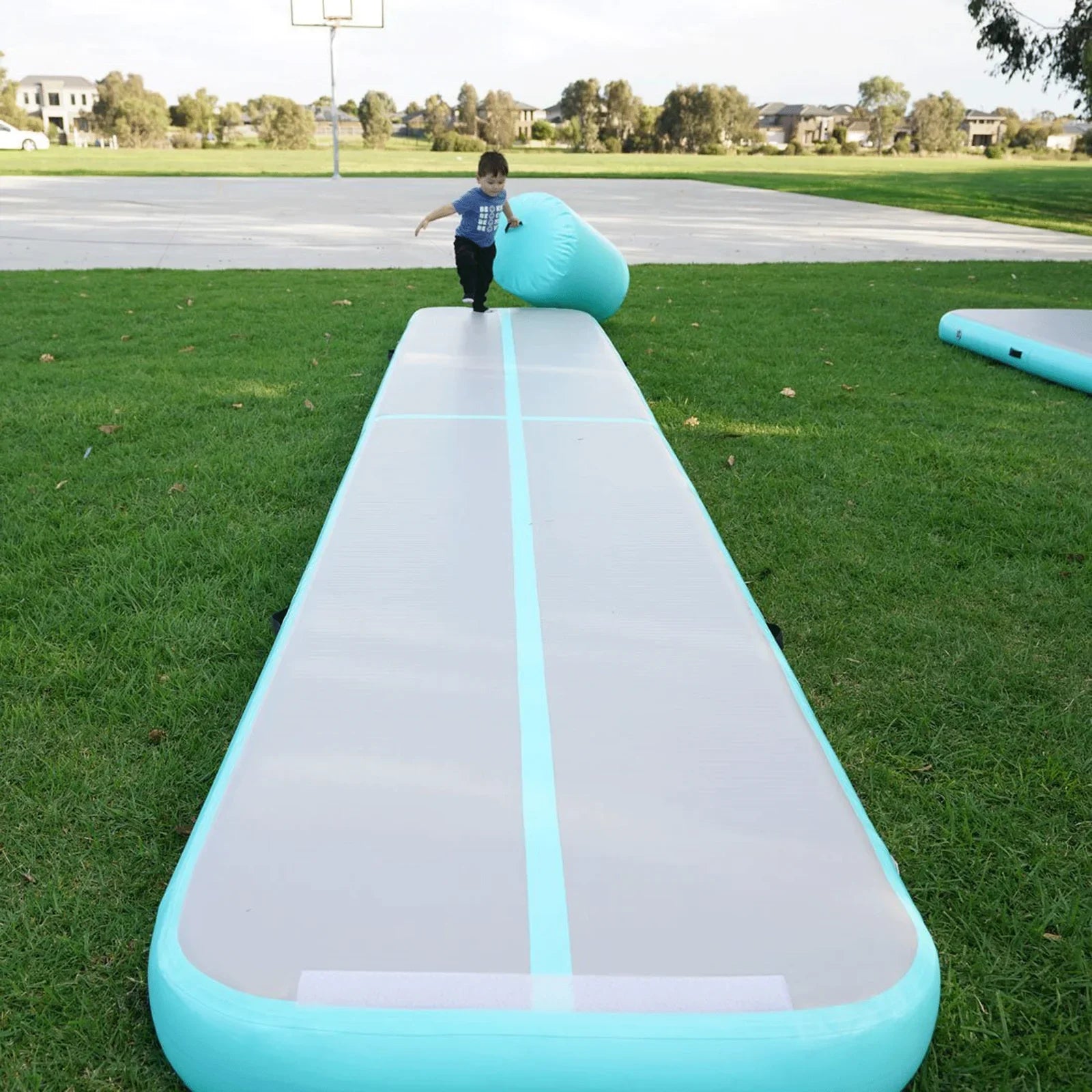 Tapis gonflable air track installation