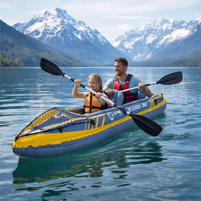 Kayak gonflable PVC renforcé sur l'eau