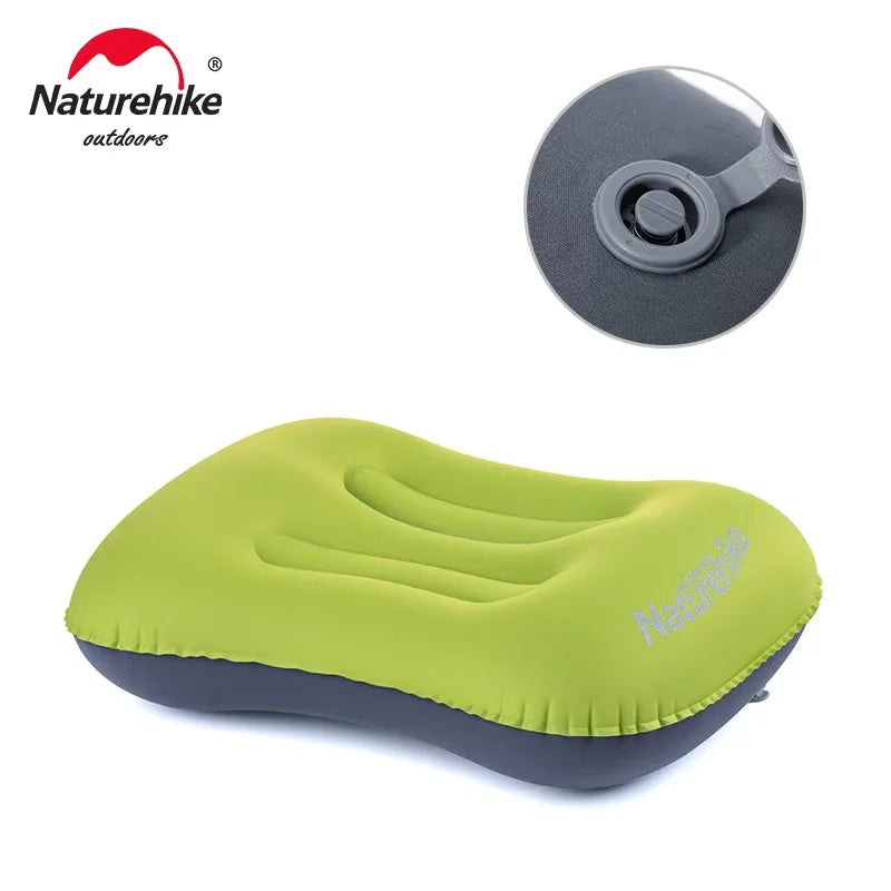 Utilisation de l'oreiller gonflable en camping
