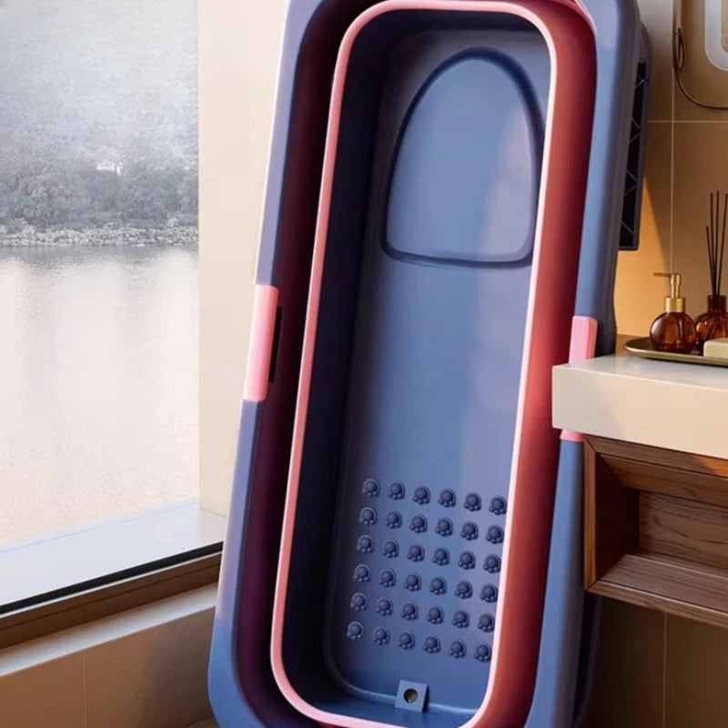 Baignoire gonflable installée pour un bain relaxant, modèle 4