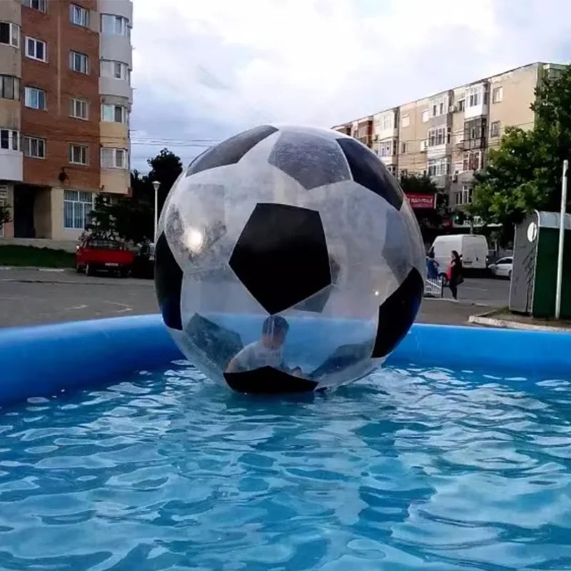 Zorb ball gonflable eau vue d'ensemble