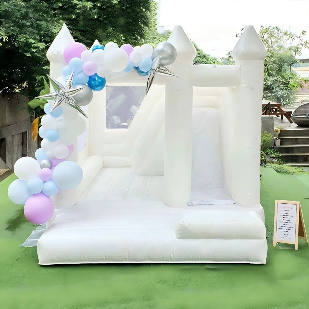 Château gonflable blanc détail structure PVC