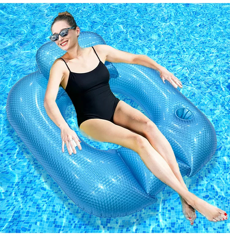Bouée gonflable détente sur l'eau