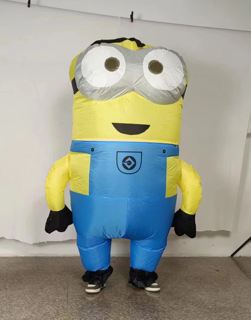 Détail du support de batterie du costume gonflable mascotte