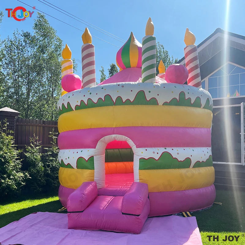 Château gonflable gâteau vu de dos