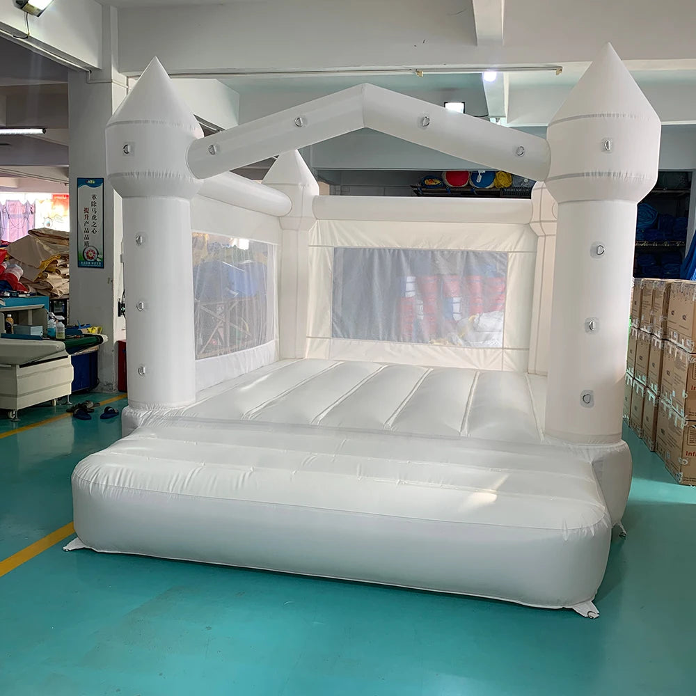 Château gonflable blanc 5,6 × 3,3 m version grande taille