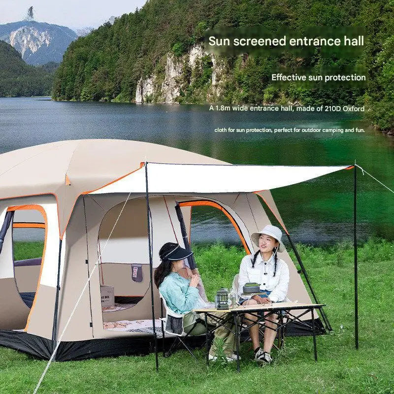 Espace salon central de la tente gonflable familiale