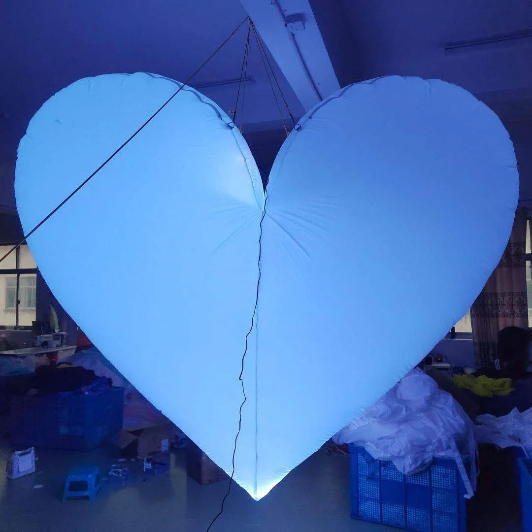 Coeur gonflable avec souffleur branché