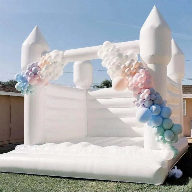 Château gonflable blanc pour mariage