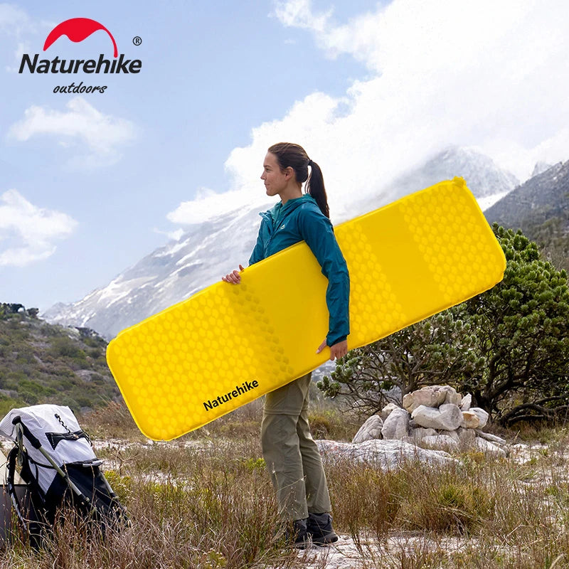 Matelas de camping gonflable auto-gonflant vue d'ensemble
