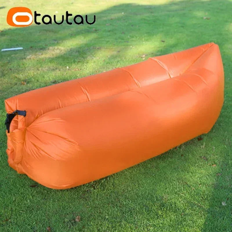 Matelas gonflable pliable pour la plage