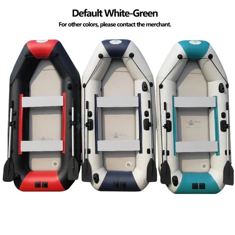 Bateau Gonflable Kayak Moteur Modulable - en situation sur l'eau